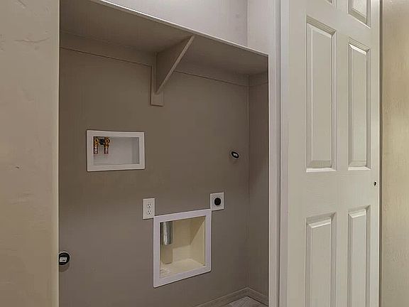 5th image of 1349 W Hualpai Rd #2