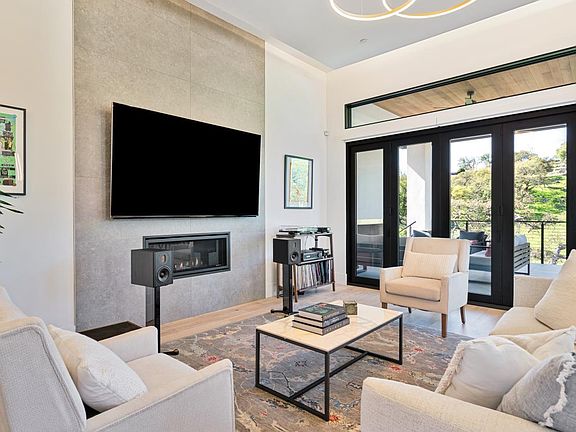 5th image of 3735 Lakebriar Place