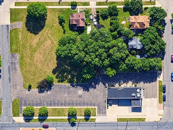 2125 3rd Street, Eau Claire, WI 54703