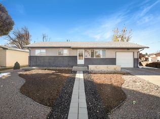 1 Bramblewood Ln, Pueblo, CO 81005