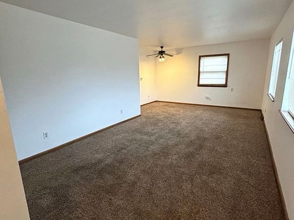3rd image of 320 W Louise St