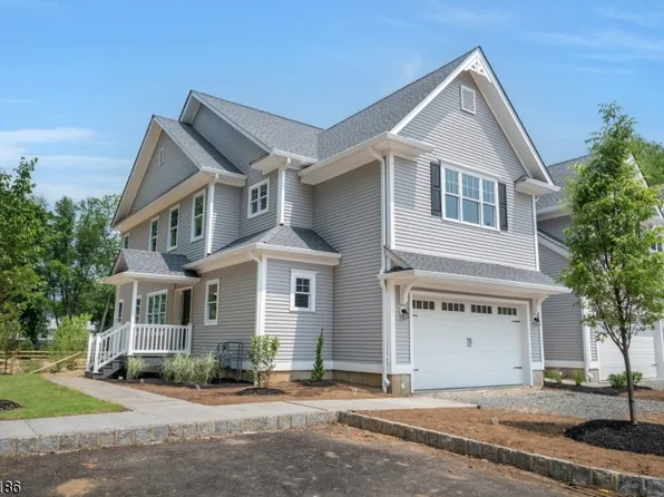 75 Main Street #4, Roxbury Twp., NJ 07876