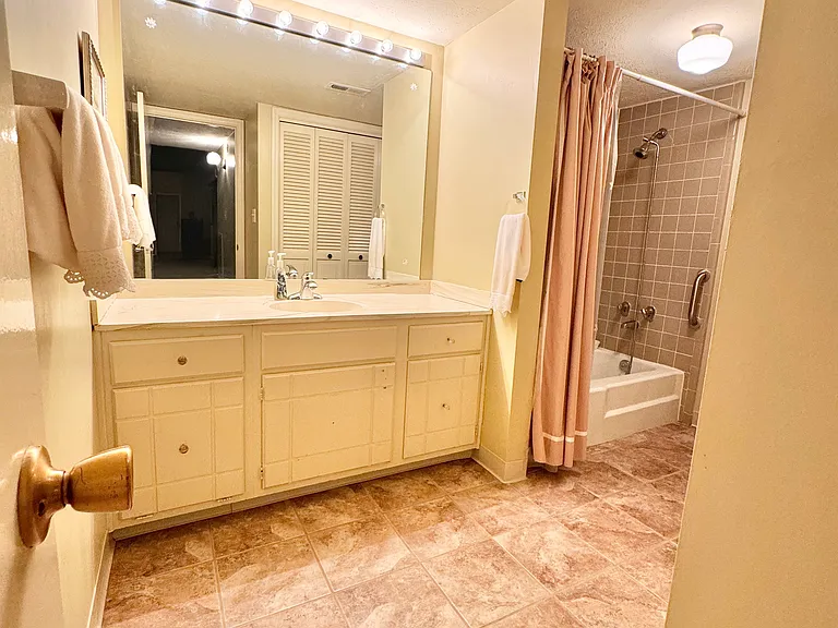 175 Malabu Dr #54 — Photo 21