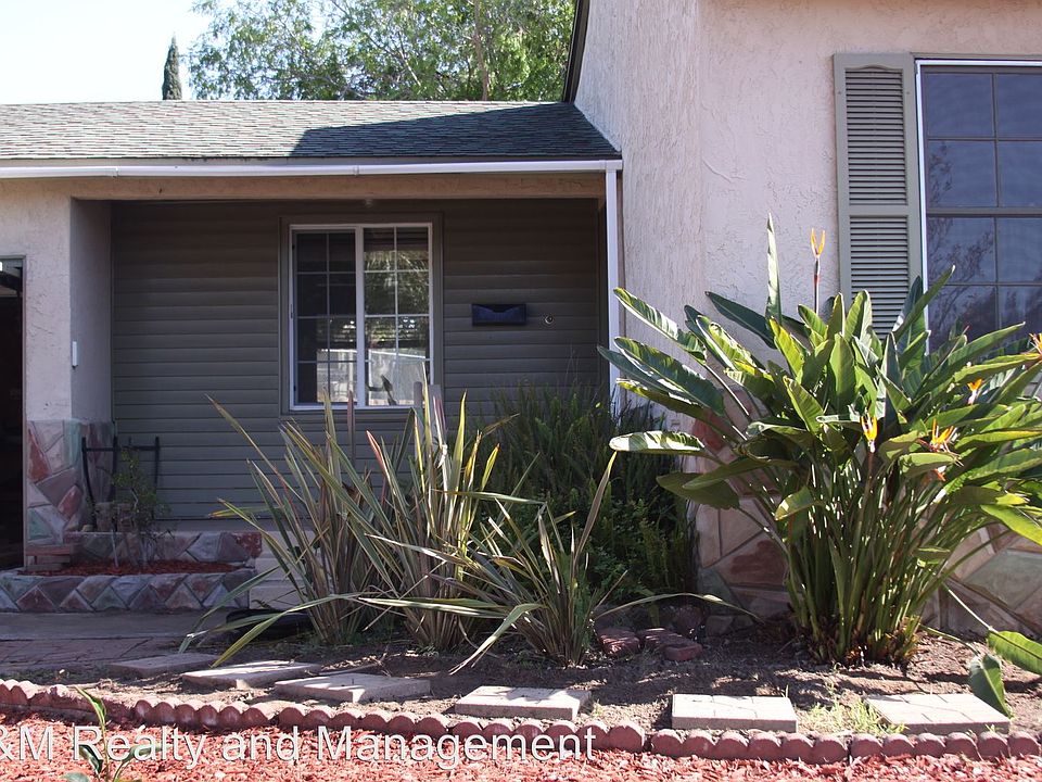 1st image of 4633 Iroquois Ave