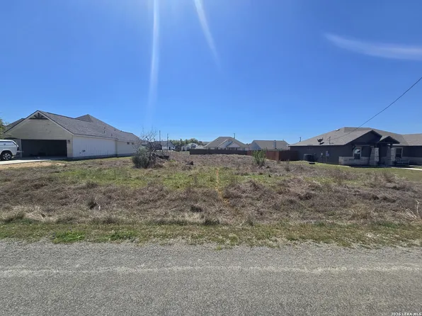107 Antonio Perez LOT 943, Blanco, TX 78606