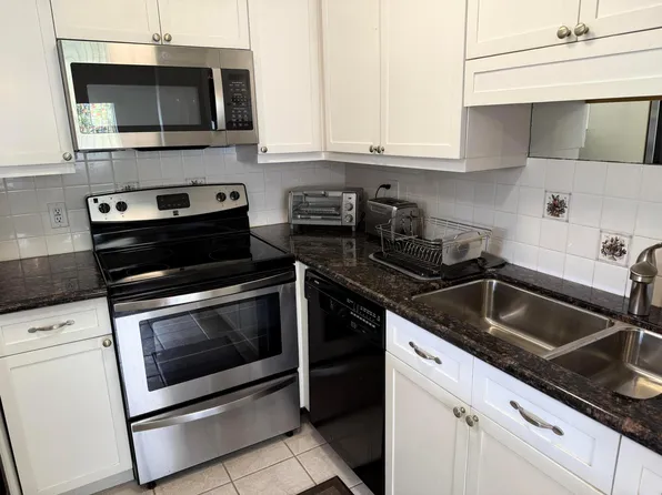 494 Saxony K, Delray Beach, FL 33446