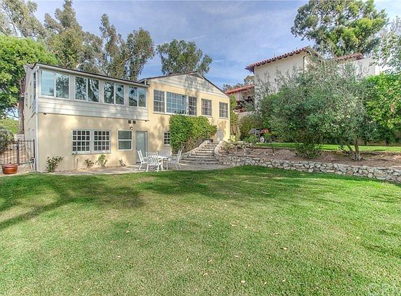 5th image of 3224 Palos Verdes Dr N