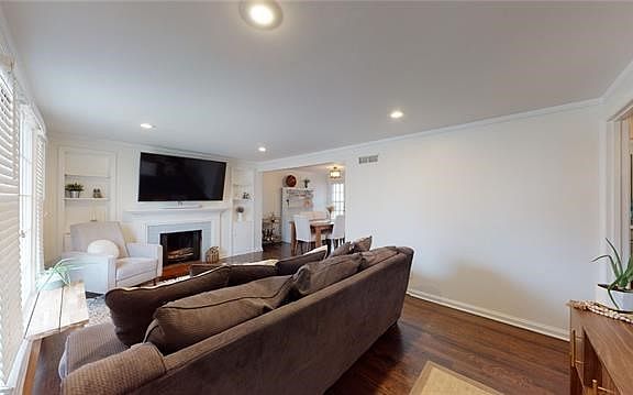 2nd image of 3311 W 74th Ter