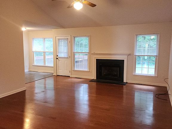 2nd image of 6088 Yeaton Glen Dr