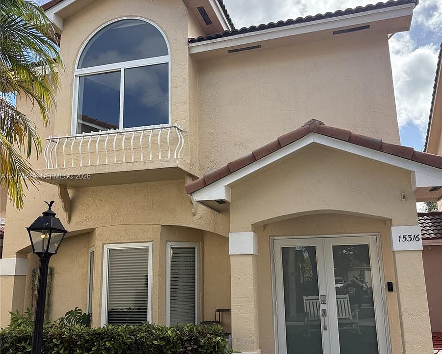 1st image of 15316 SW 111th St