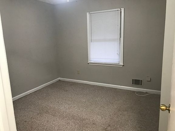 4th image of 1364 Litchfield Ct