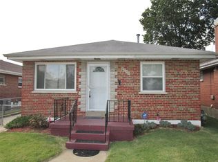 7149 Whaley Pl, Saint Louis, MO 63116