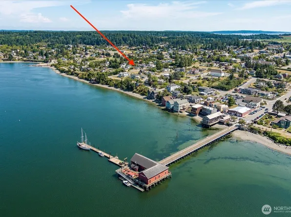 201 NE 9th Street, Coupeville, WA 98239