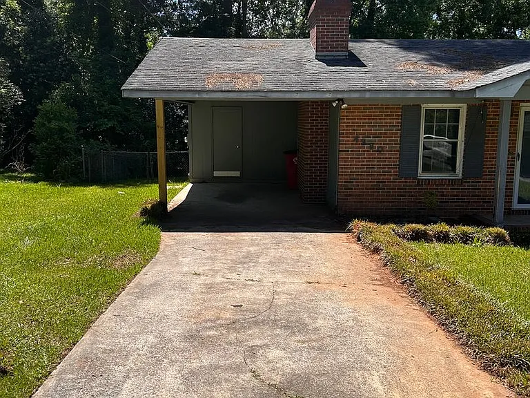 4380 Azalea Dr — Photo 2