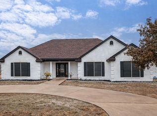 106 Lookout Dr, Del Rio, TX 78840