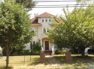61 E Central Ave FLOOR 1, Maywood, NJ 07607