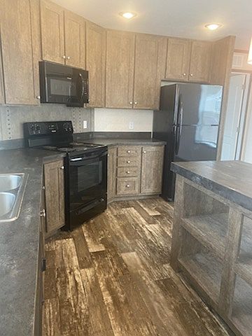 1st image of 1440 W Plum St #145