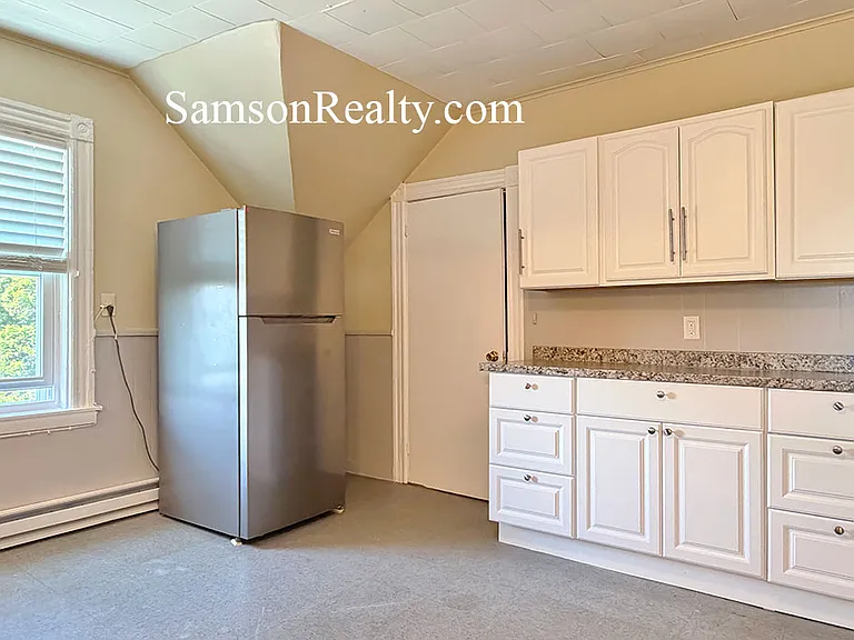 339-341 East Ave #3R — Photo 4