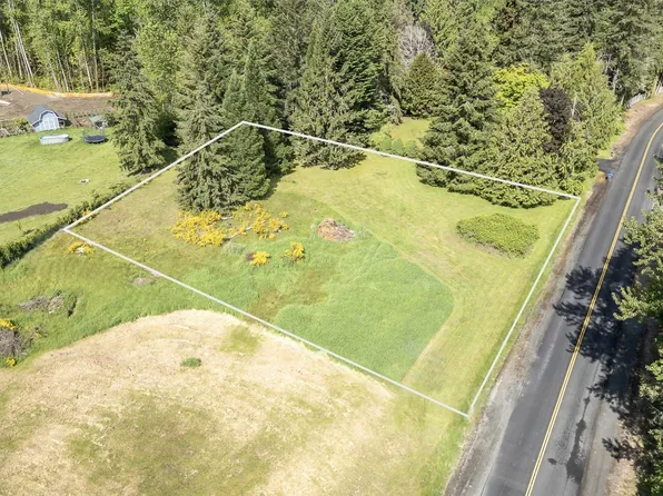 23722 Country Drive E, Graham, WA 98338