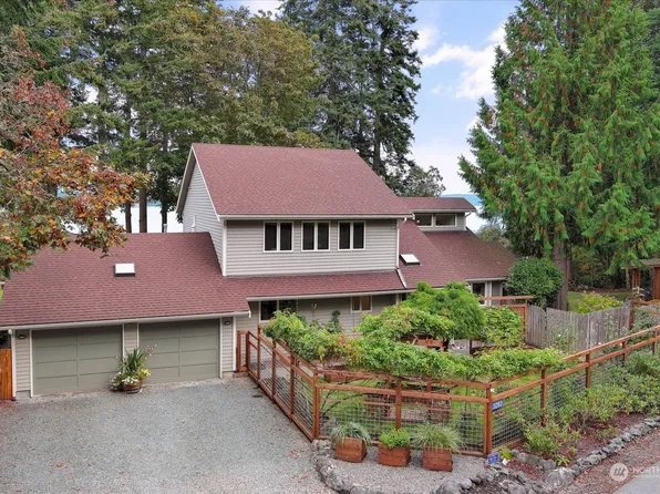 3283 Fox Spit Rd, Langley, WA 98260