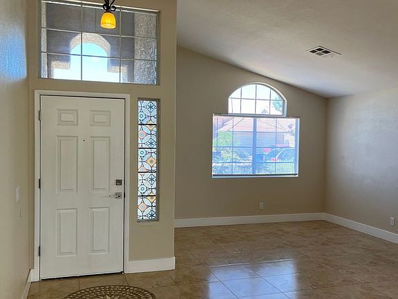 5th image of 1316 Royal Creek Ct
