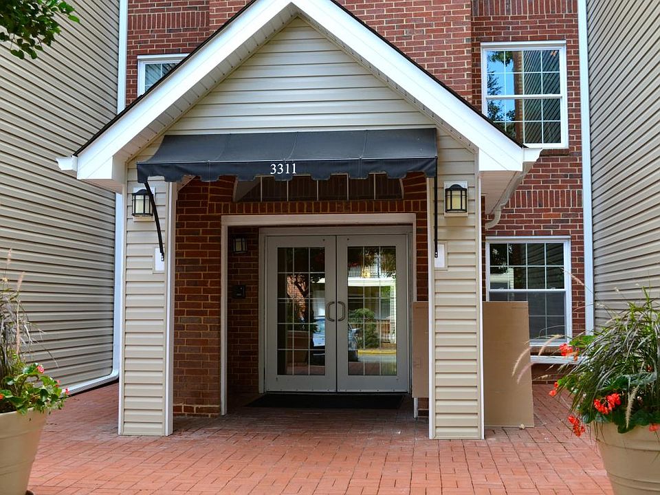 1st image of 3311 Wyndham Cres #1201
