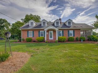 304 Fairground Rd, East Bend, NC 27018