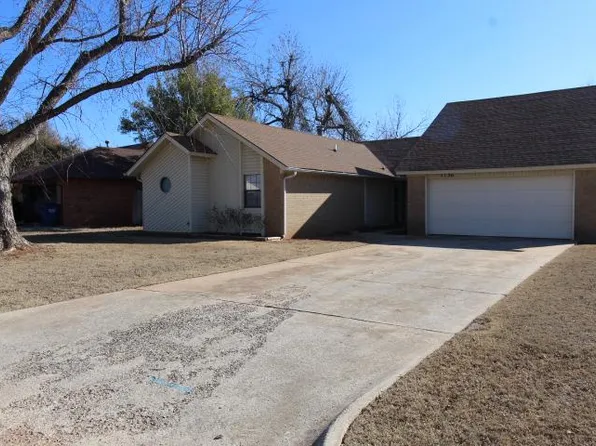 1136 W Johnathan Way, Mustang, OK 73064