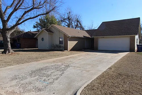 1136 W Johnathan Way Photo 1