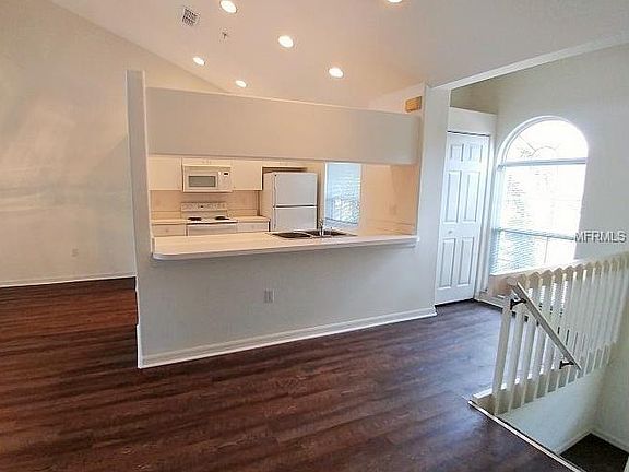 3rd image of 8350 Wingate Dr Unit 926