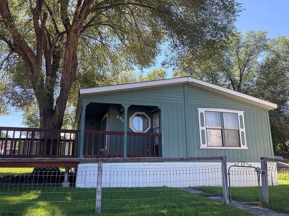 1st image of 990 Panorama Dr