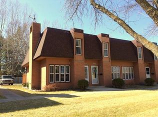3015 5th St S #1, Moorhead, MN 56560