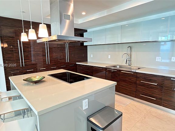 5th image of 150 Sunny Isles Blvd #1-UPH1