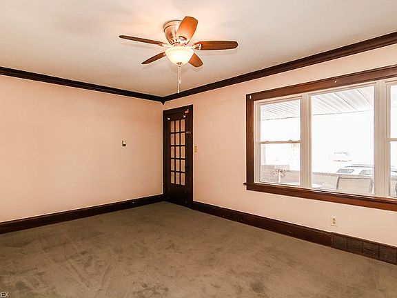 2nd image of 4623 Behrwald Ave