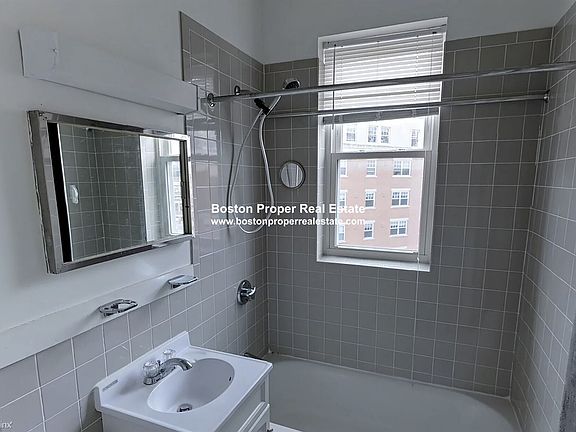 137 Park Dr. #40 Boston - Fenway Unit Photo 5