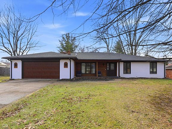 2nd image of 891 Sleepy Hollow Pl