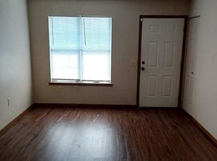 2062 Bradley St APT A, Springfield, IL 62703