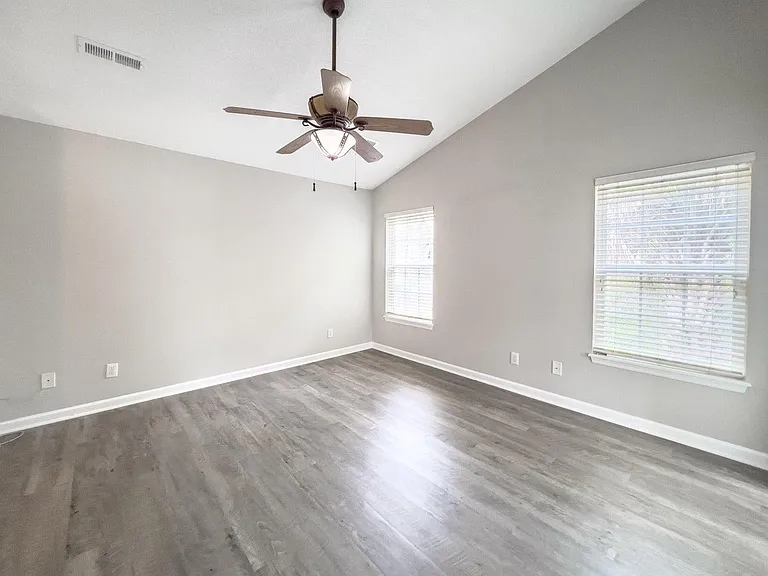 307 Sunburst Way — Photo 12