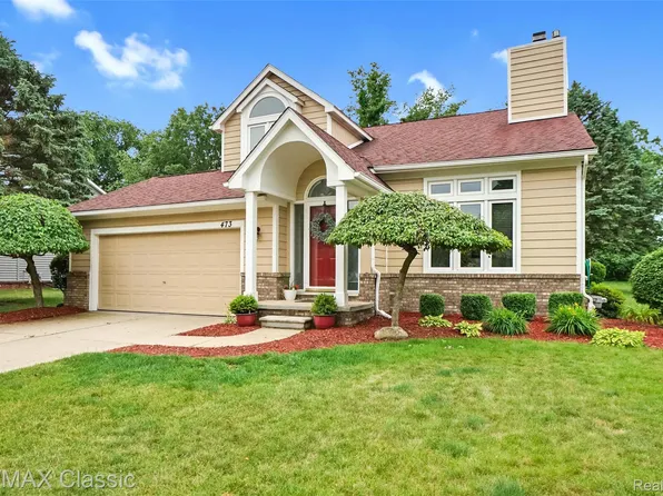 473 Hampton Ct, Wixom, MI 48393