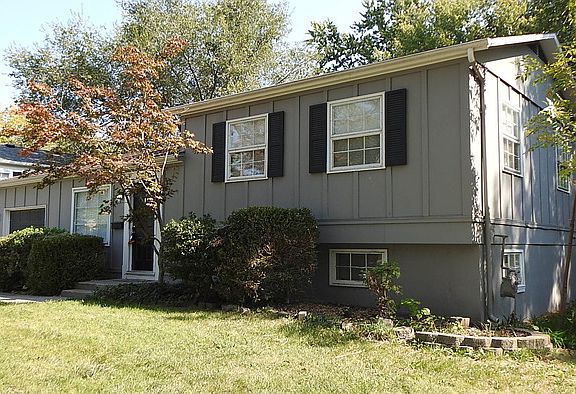 5th image of 10007 Benson St