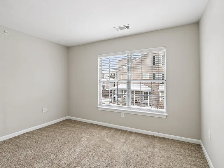 Orchards Apartments — Photo 20