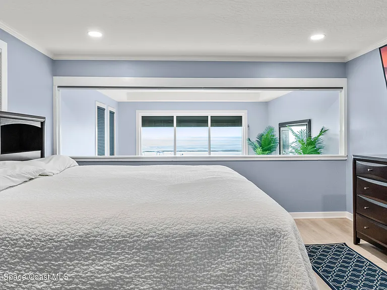 5050 Ocean Beach Blvd #301 — Photo 19