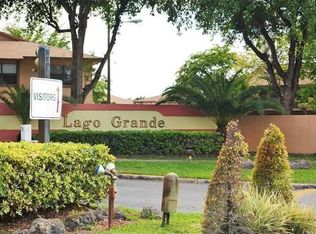 2592 W 60th Pl #1028, Hialeah, FL 33016