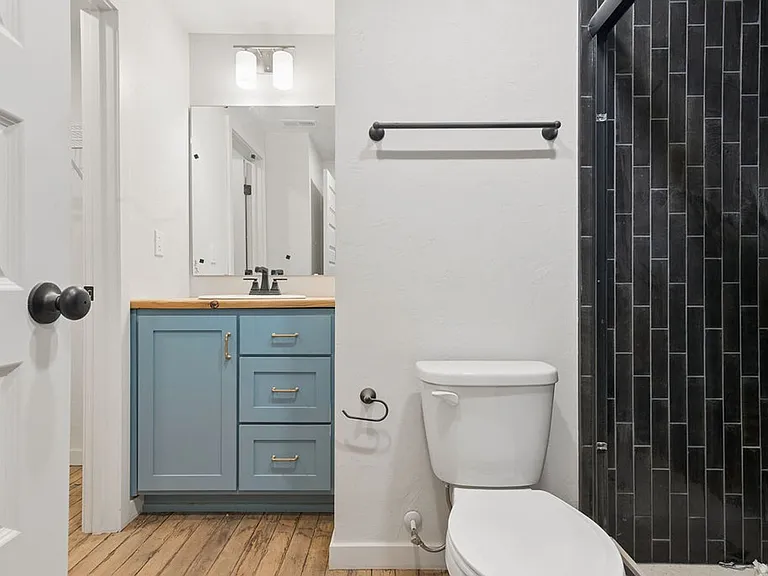 Brand new apartments in downtown Springfield! — Photo 58