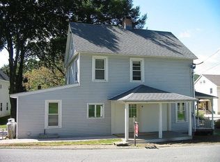 3 Hillside Ave, Great Barrington, MA 01230
