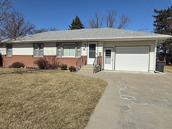 2nd image of 1308 Park St