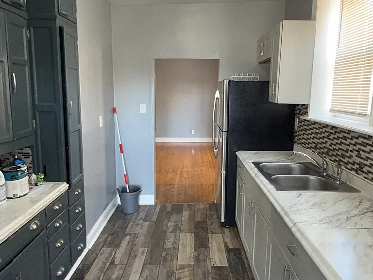 8815 S Dante Ave #2 — Photo 11