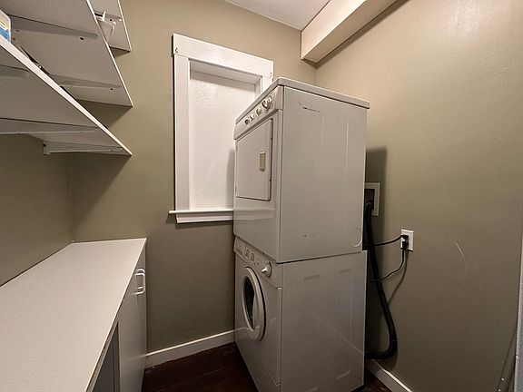 5th image of 40 McKone St #1