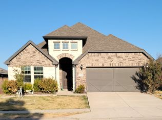 3204 Elk Camp Rd, Aubrey, TX 76227