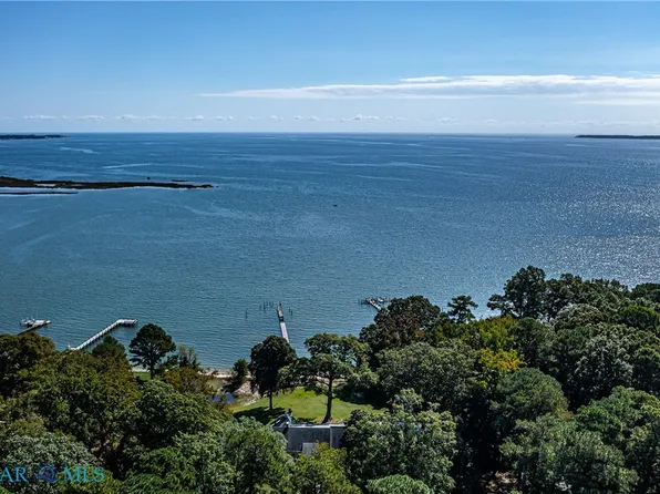 2276 Mosquito Point Rd, White Stone, VA 22578